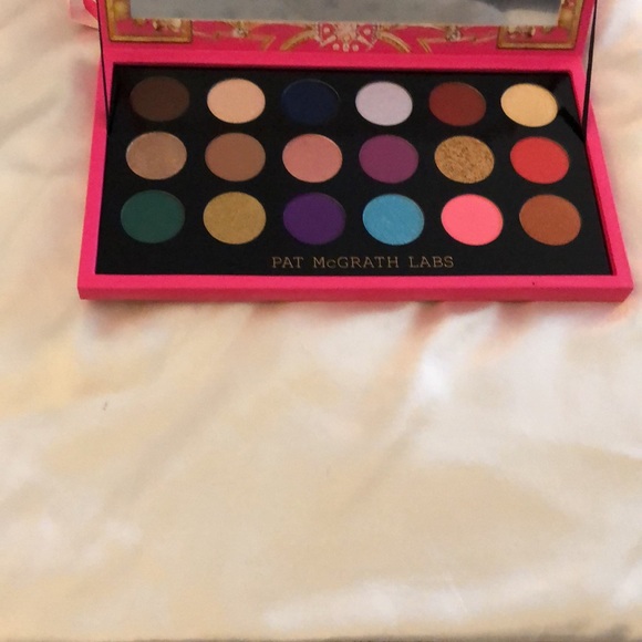 Pat McGrath Labs Mothership Mega Celestial Nirvana 18 Pan Eyeshadow Palette NIB - Picture 11 of 12